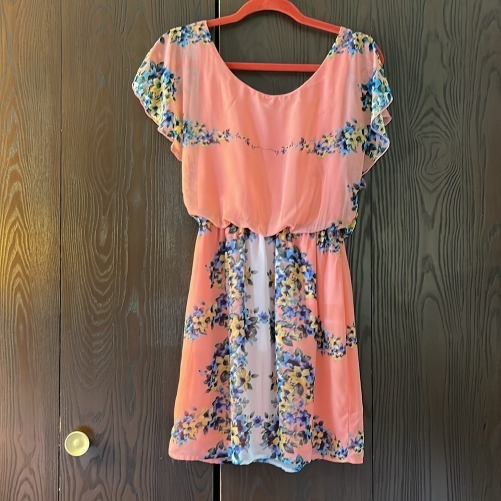 City Triangle dress. Size Small. - Picture 7 of 10